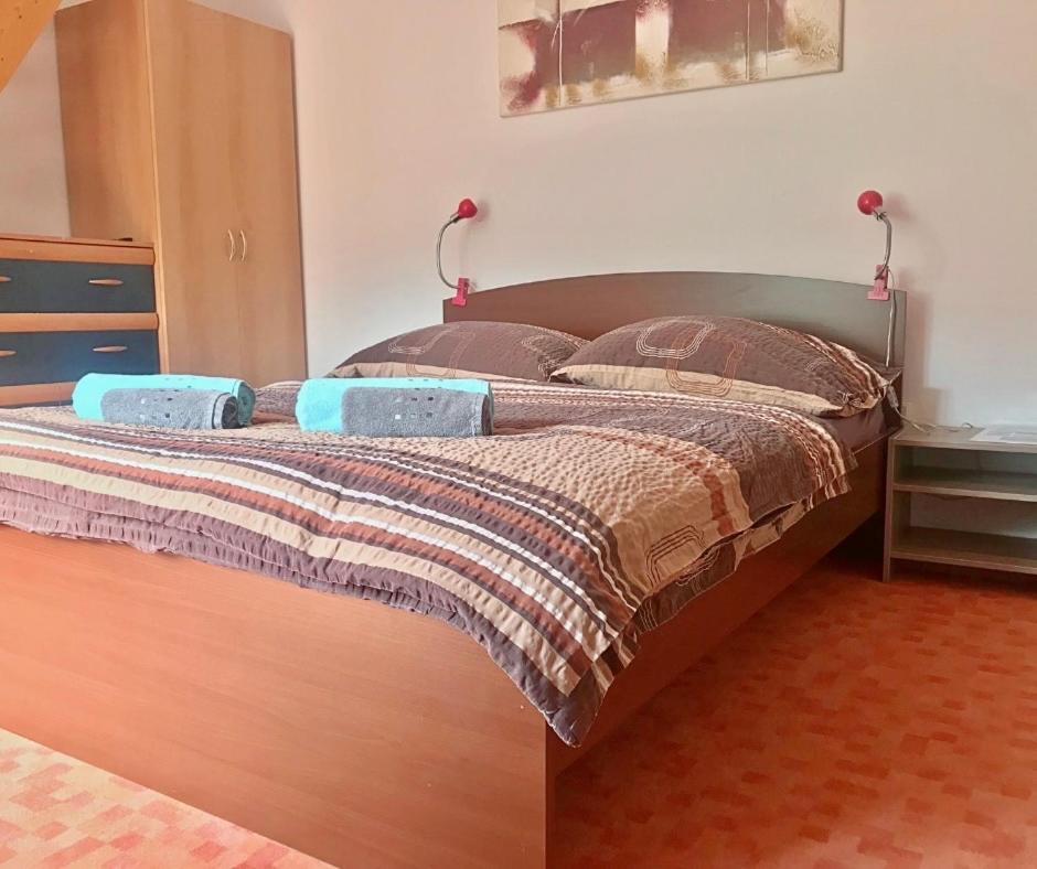 Apartmama Lipova Eksteriør bilde